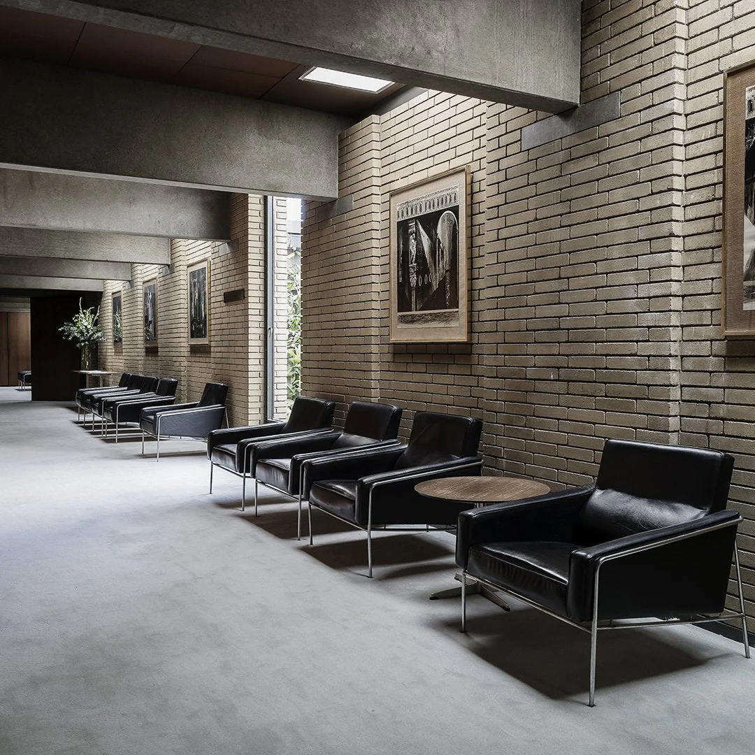 Series 3300 Lounge Chair - Image 11