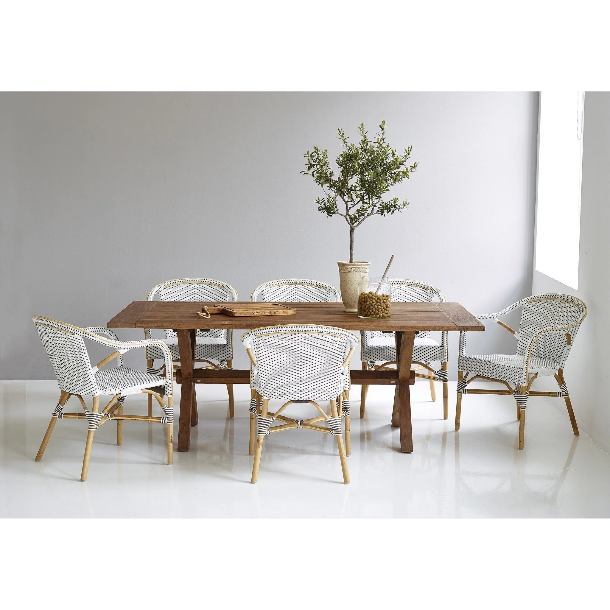 Madeleine Armchair - Image 4