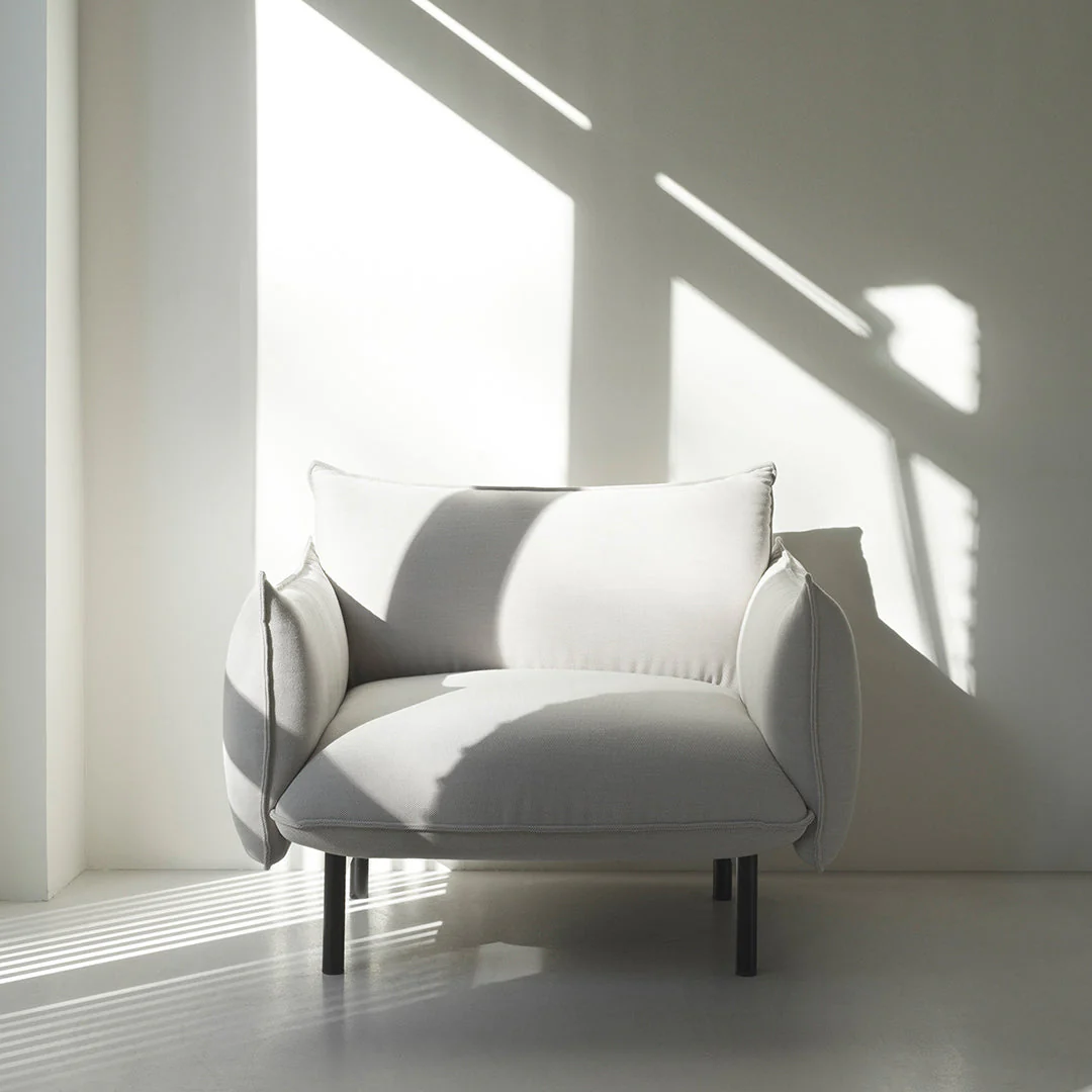 Ark Lounge Chair - Image 11