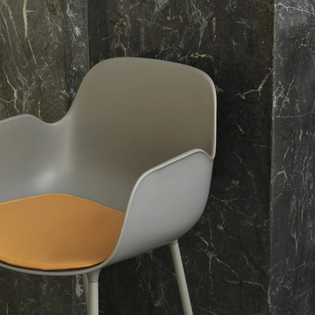 Form Bar Armchair - Image 25
