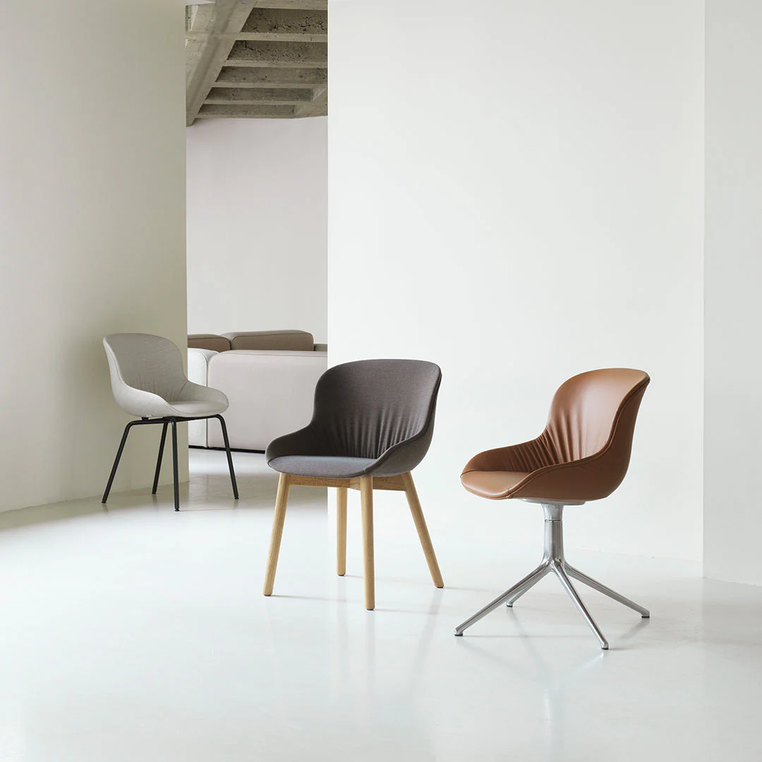 Hyg Comfort Chair - Full Upholstery Steel Legs - Image 12