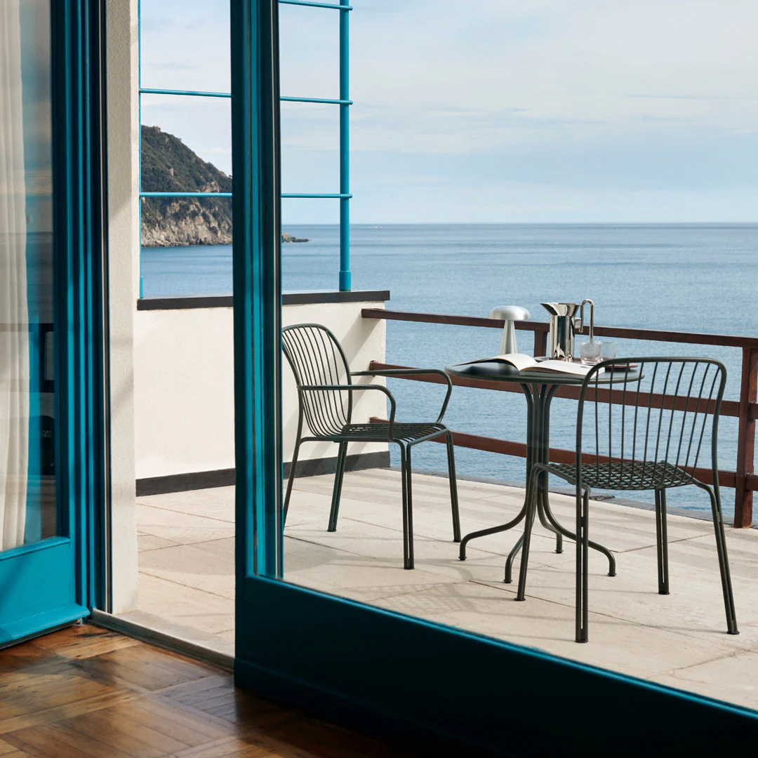 Thorvald SC96 Outdoor Café Table - Image 5