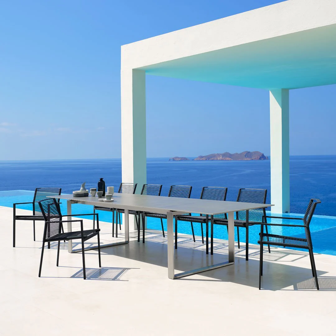 Edge Outdoor Dining Table - Extendable - Image 18