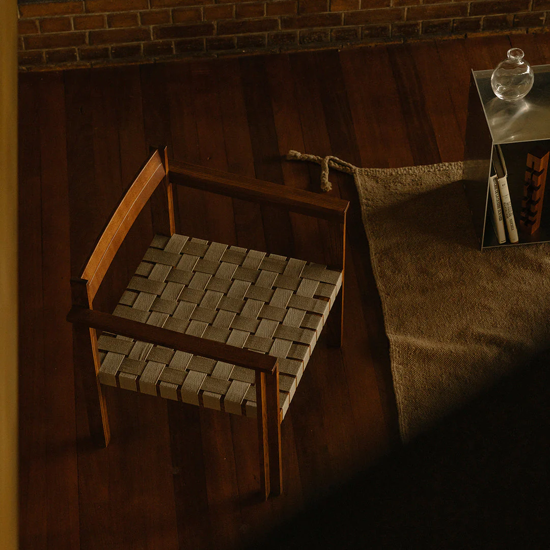 Symmetry Armrest Chair - Image 7