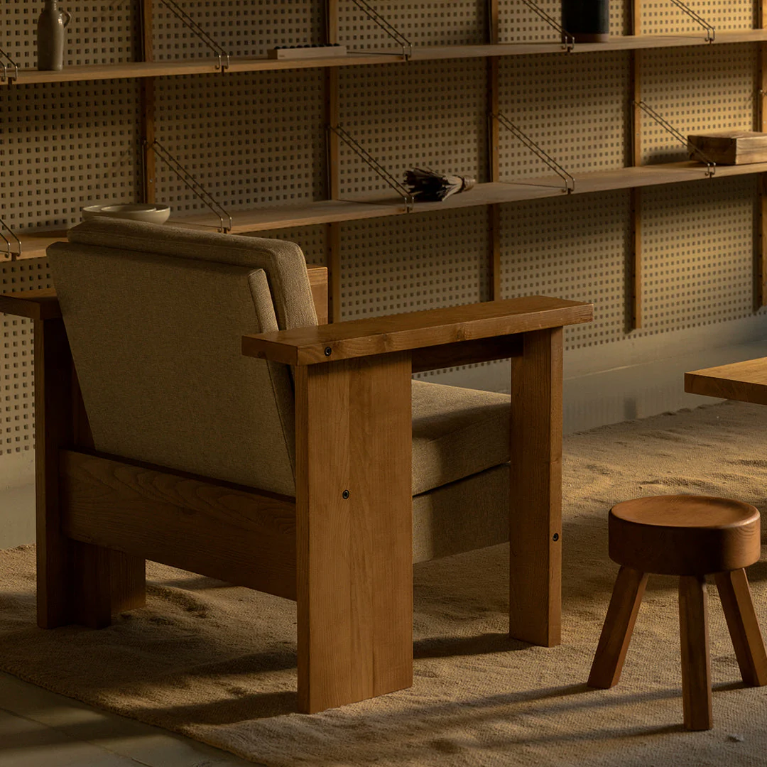Symmetry Lounge Chair - Image 5
