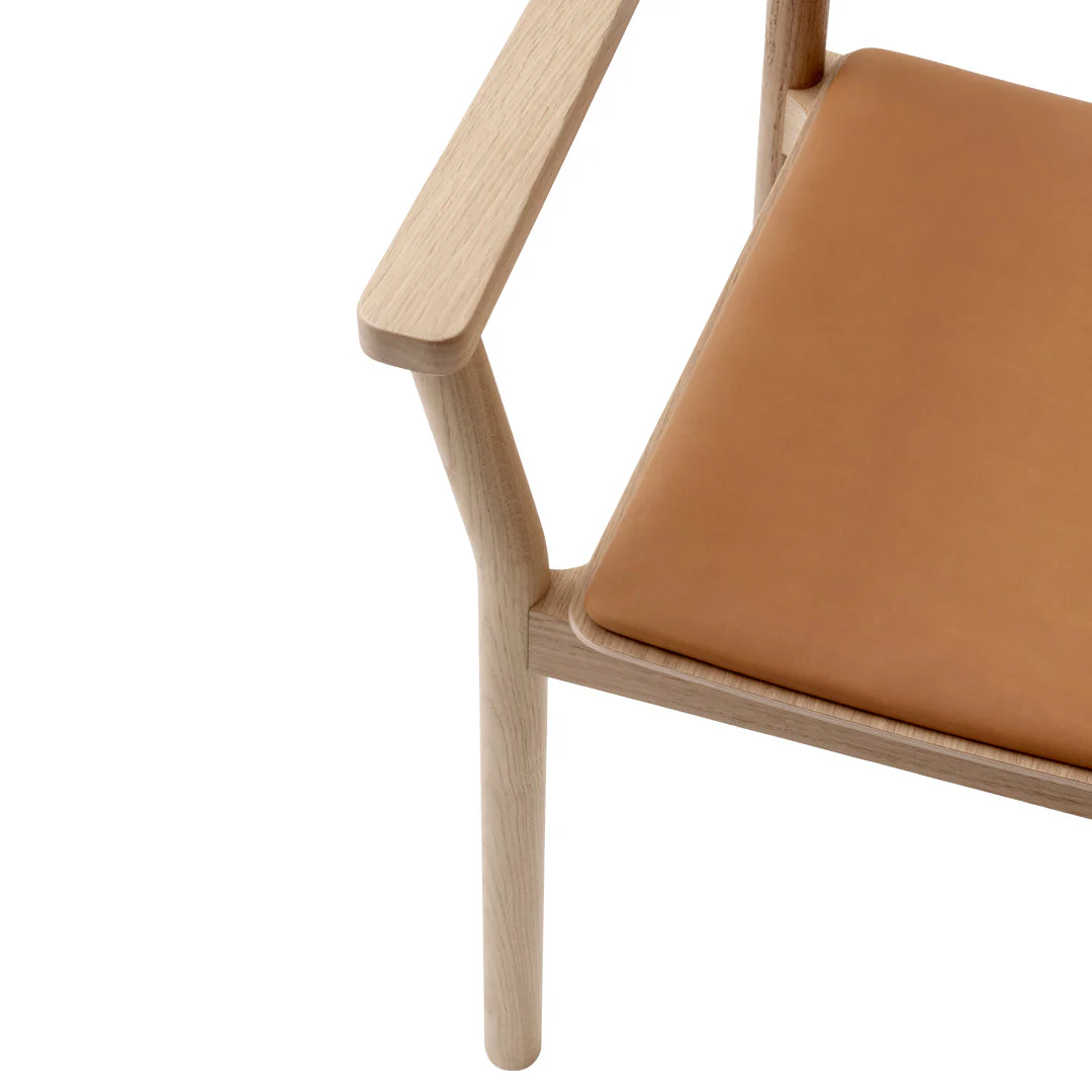 Betty TK11 Armchair - Image 21