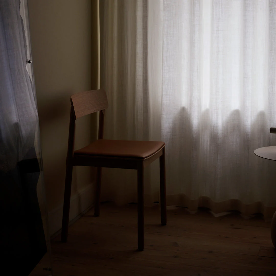 Betty TK3 Chair - Image 12