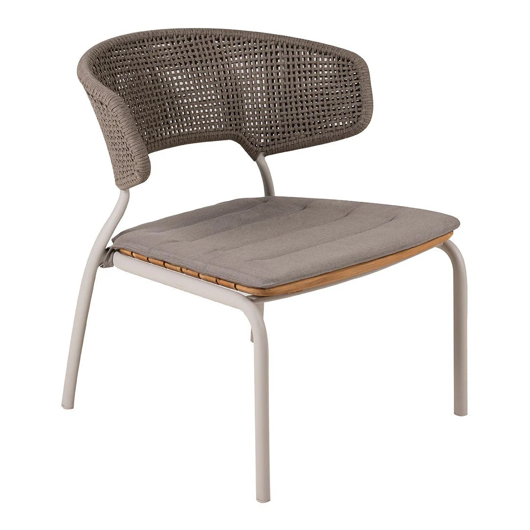 Mindo 101 Outdoor Lounge Chair - Seat Upholstered - Image 2