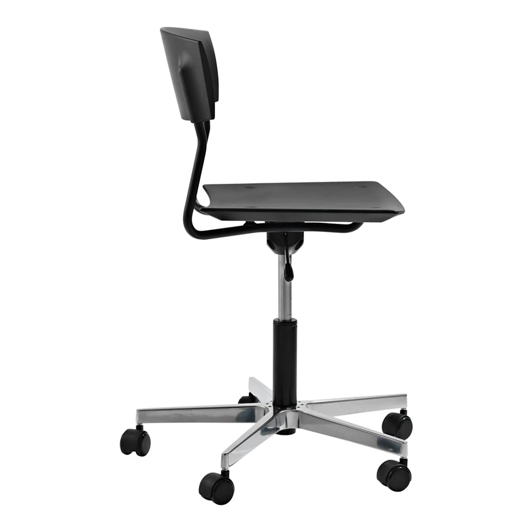 Pure X Conference Chair - 5-Star Base w/ Casters