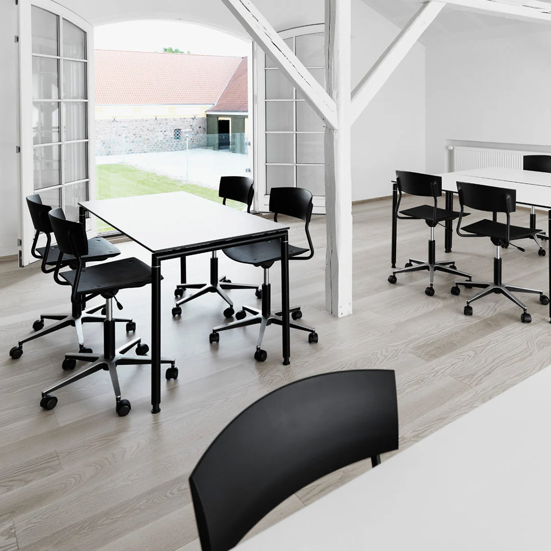 Pure X Conference Chair - 5-Star Base w/ Casters - Image 5