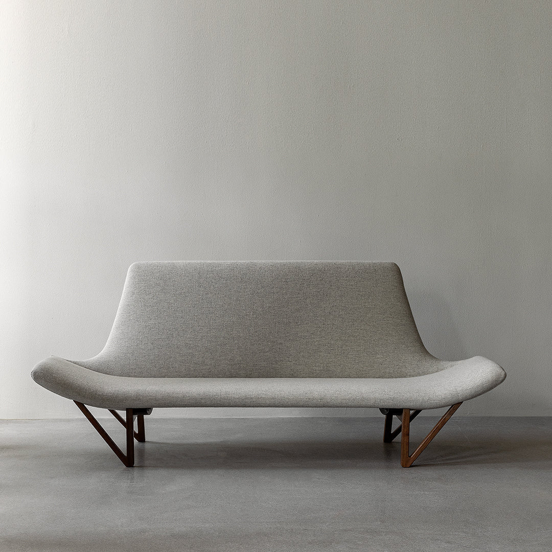 Pagode Sofa - Image 19
