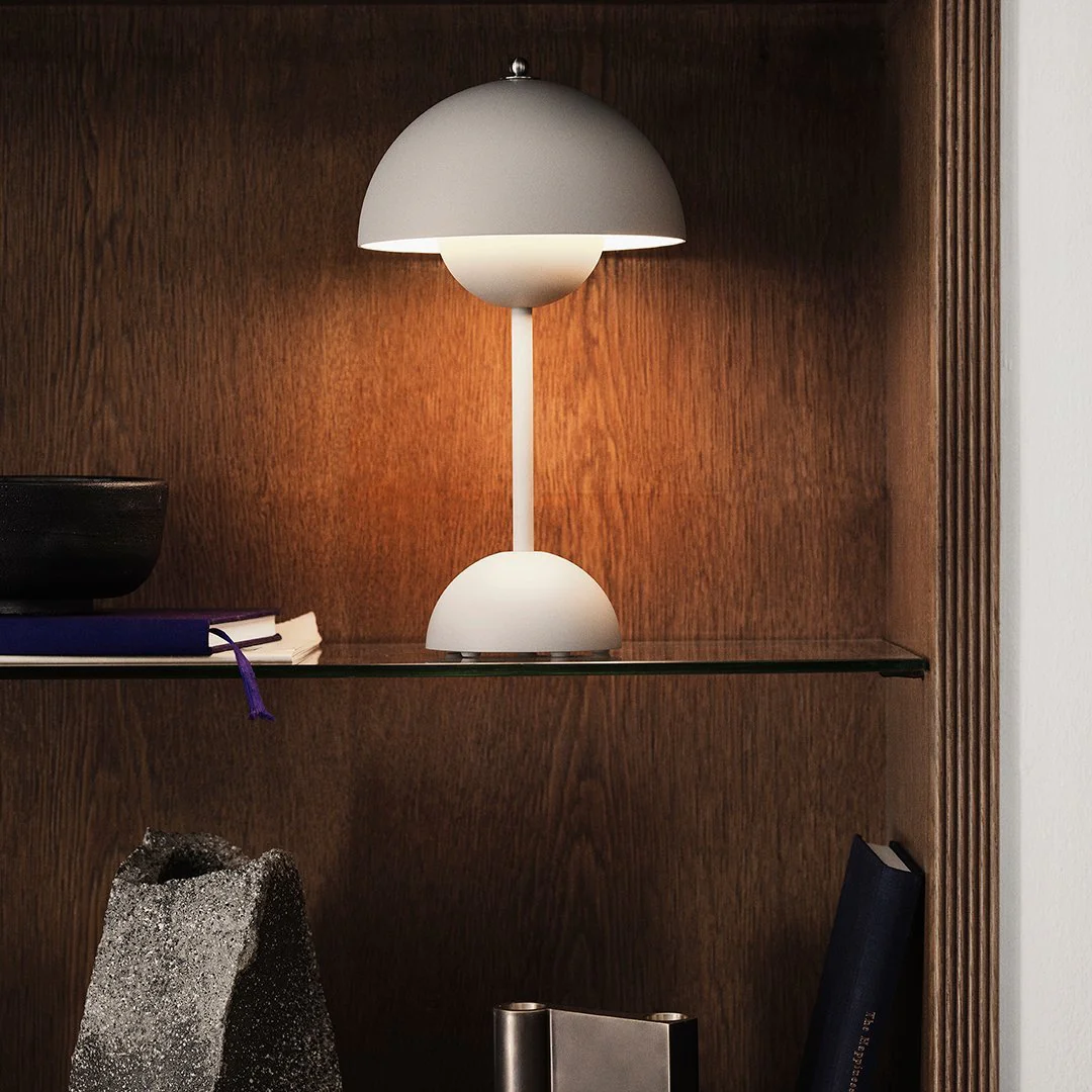 Verner Panton VP9 Flowerpot - Portable Table Lamp - Image 20