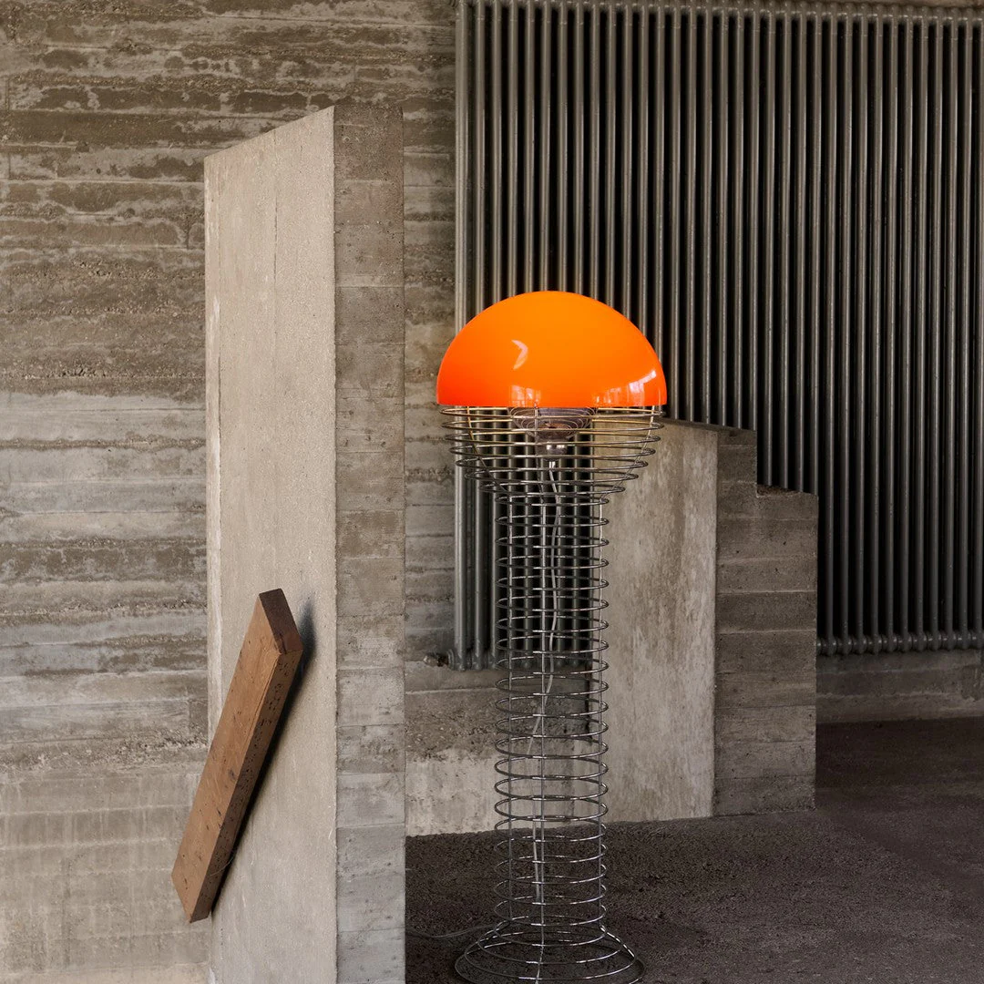 Wire Floor Lamp - Image 10