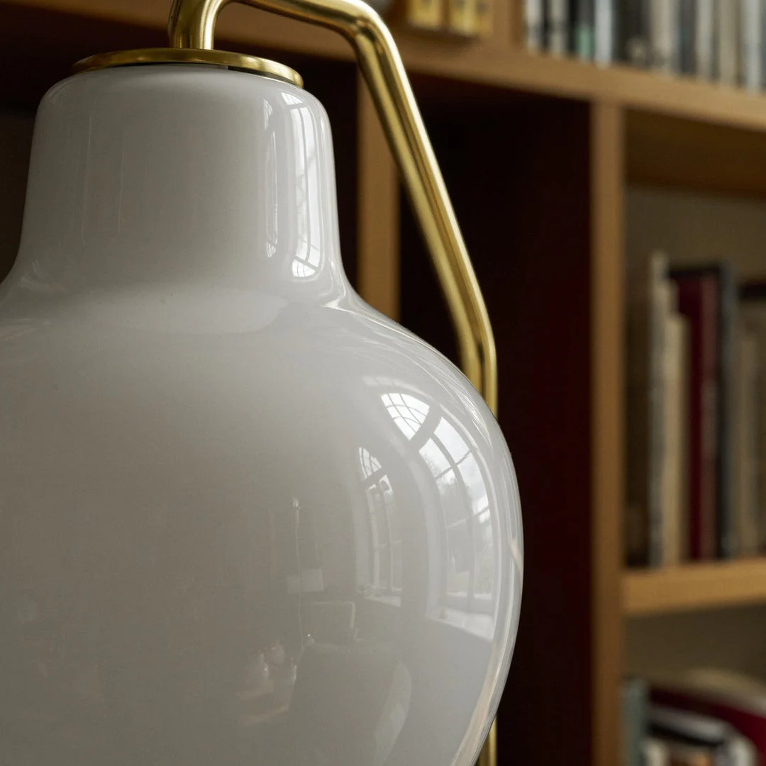 VL Ring Crown Floor Lamp - Image 3
