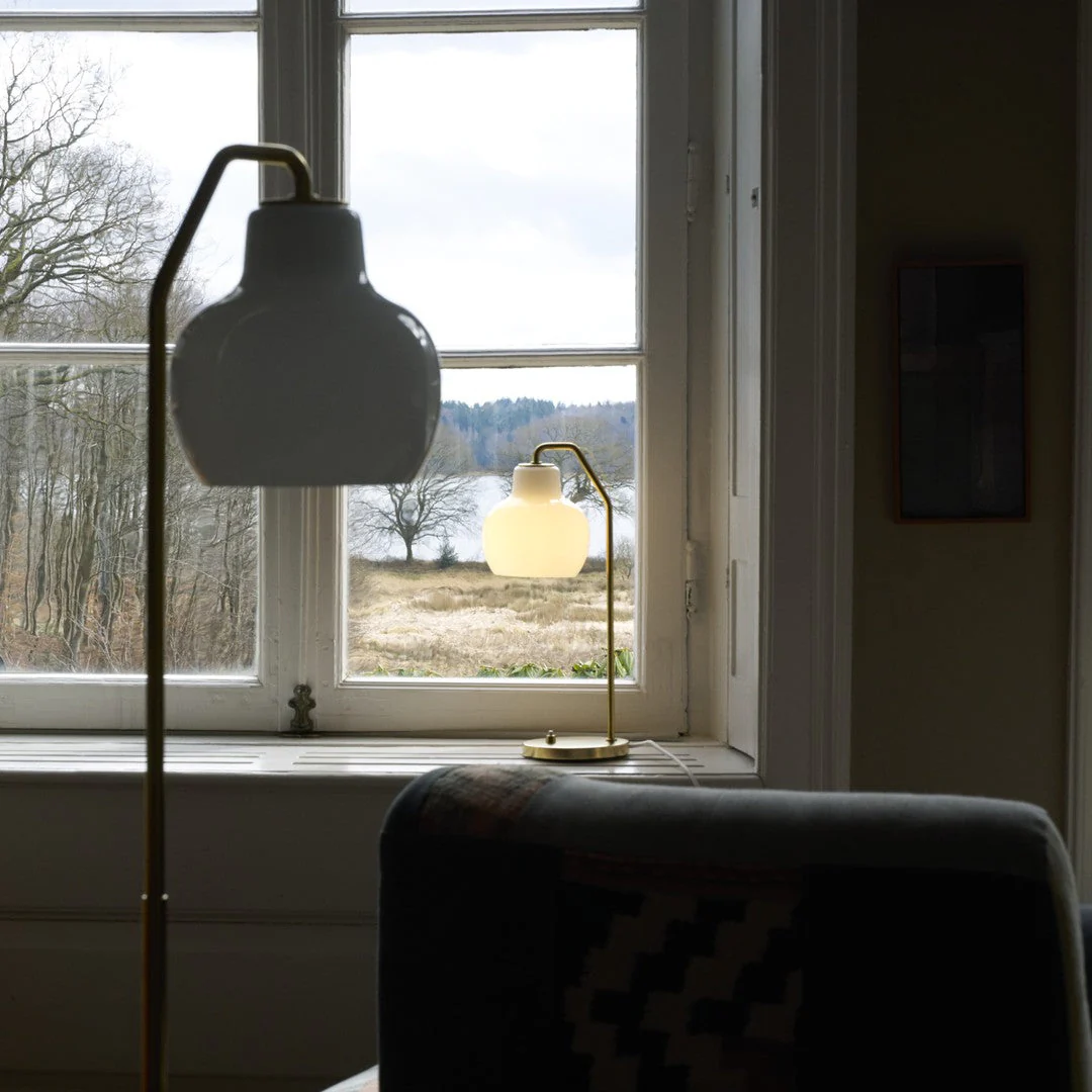 VL Ring Crown Table Lamp - Image 8