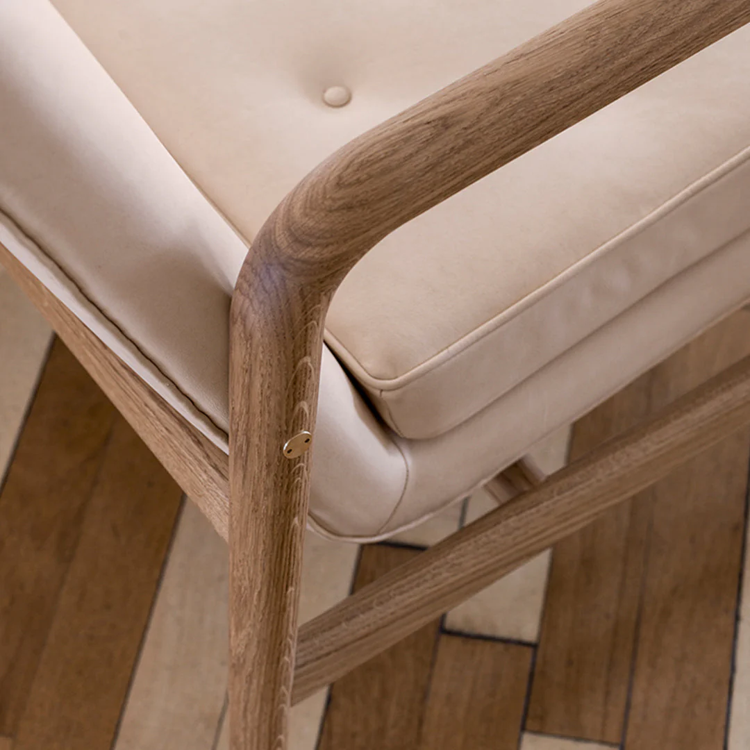 VLA76 Foyer Lounge Chair - Image 5