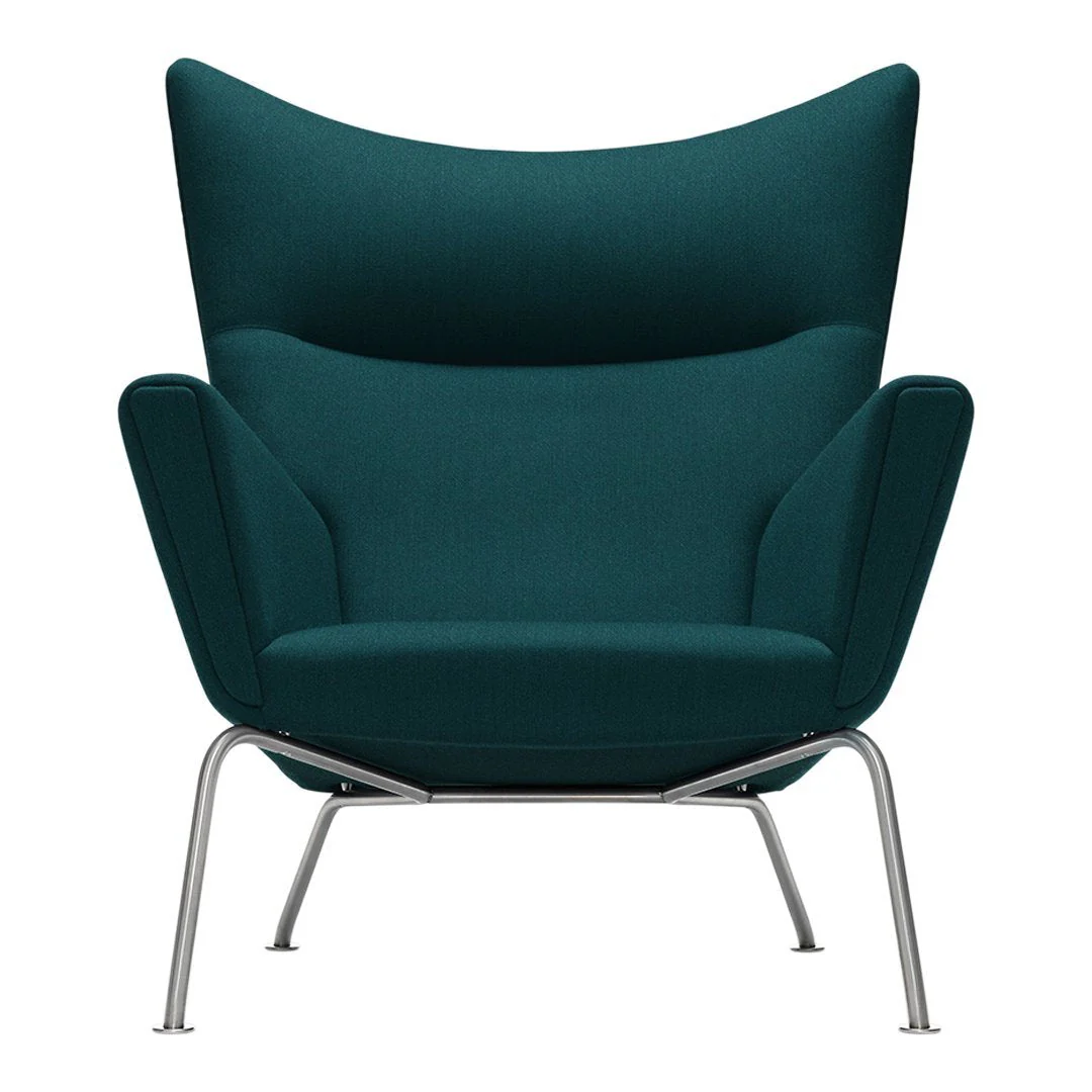 CH445 Wing Chair - Image 5