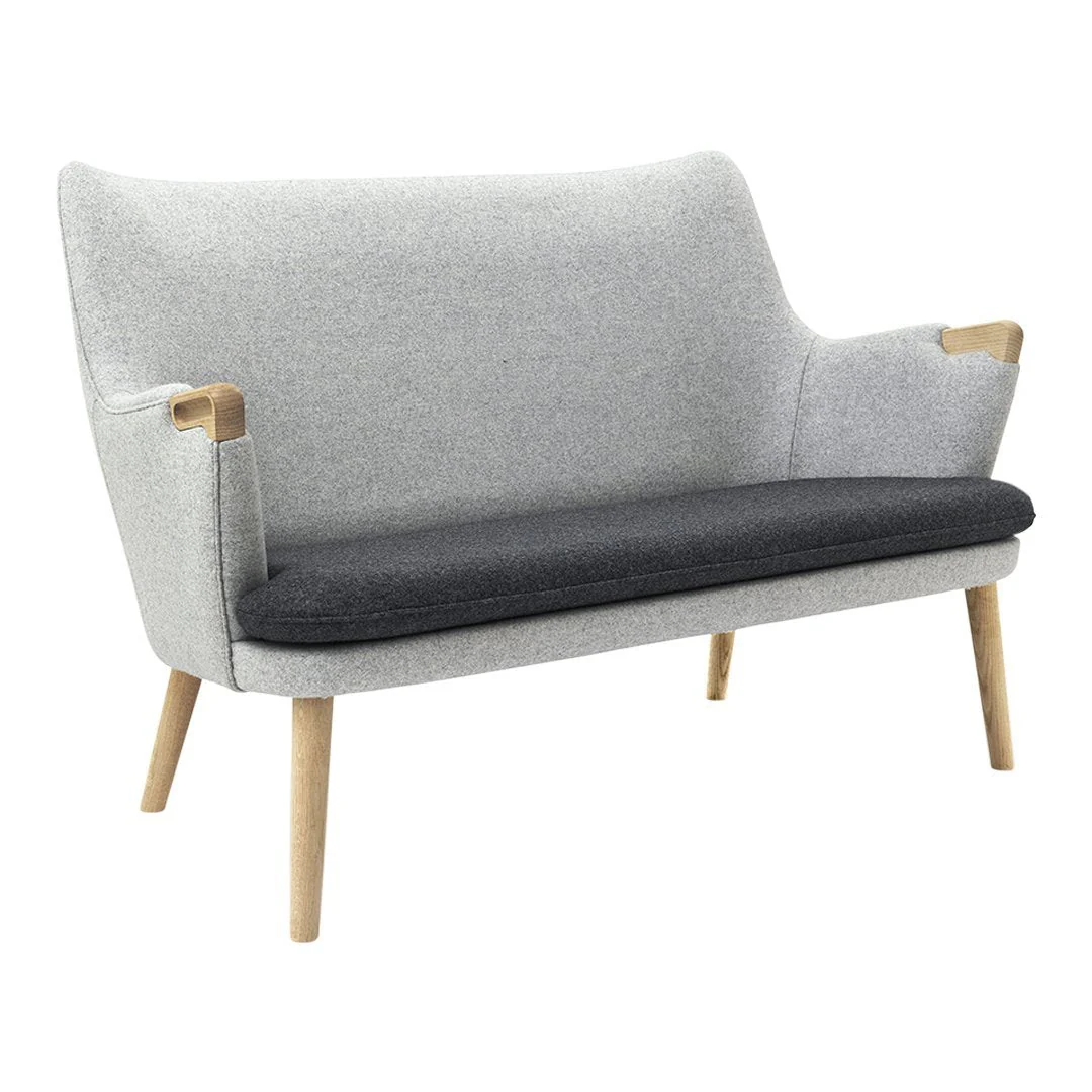 CH72 Sofa - Image 2