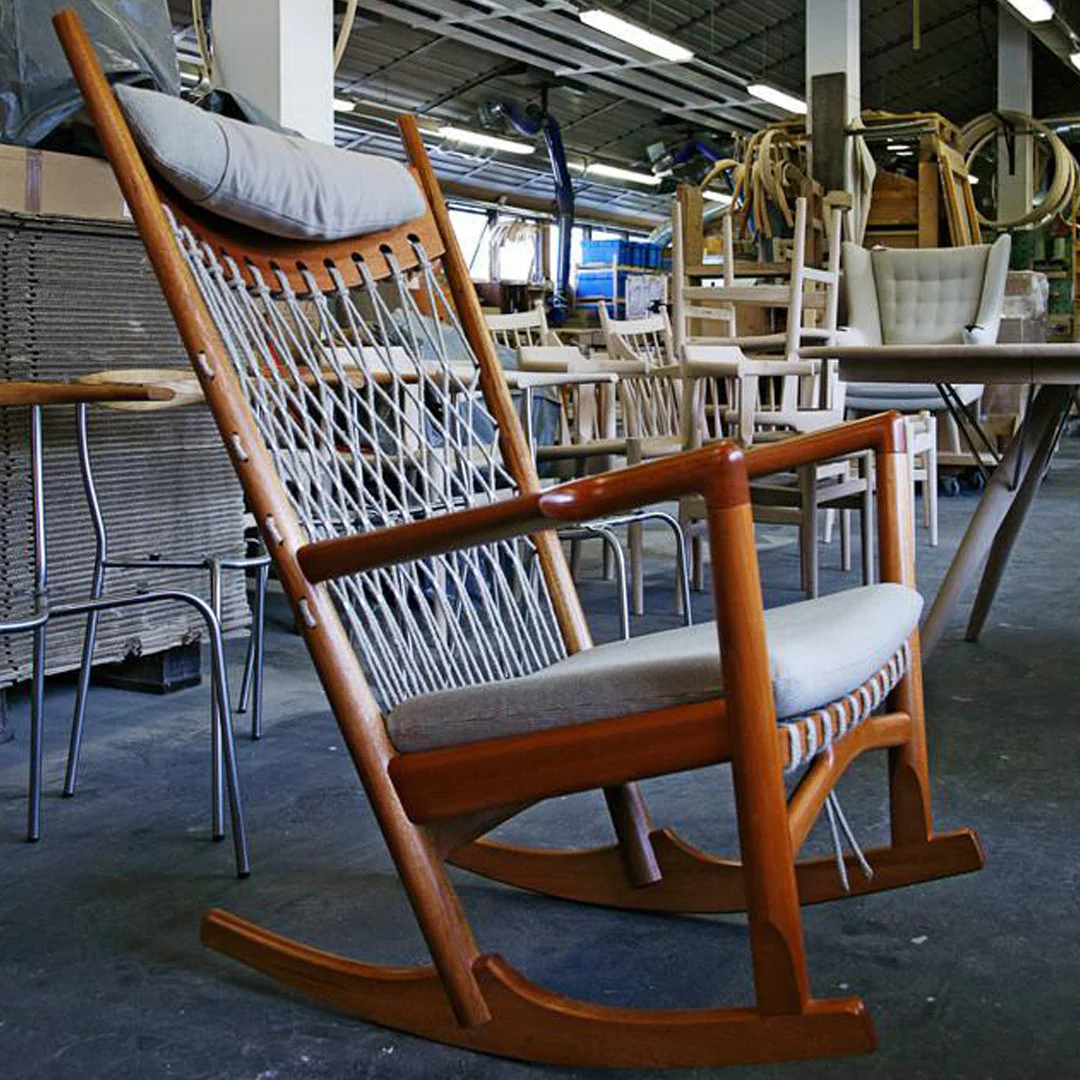 Wegner PP124 Rocking Chair - Image 11