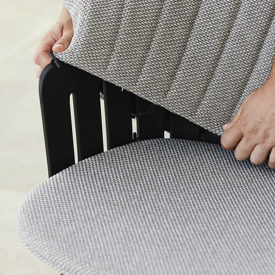 Choice Outdoor Chair - Sled Base - w/ Seat Cushion - Image 4